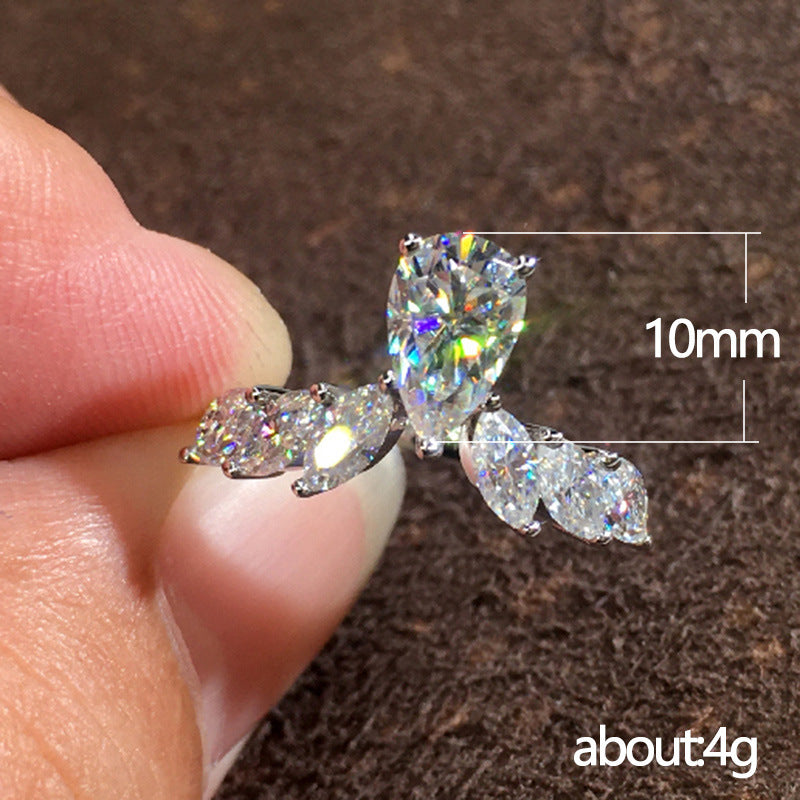 Exquisite Pear-shaped Drop-shaped Zircon Ring Women